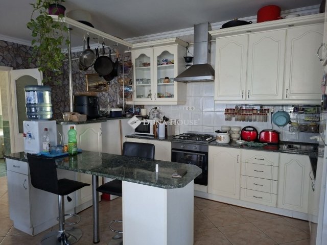 Eladó ikerház, Kecskeméten 99.9 M Ft, 3 szobás