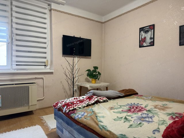 Eladó panellakás, Törökszentmiklóson 25.99 M Ft, 3 szobás