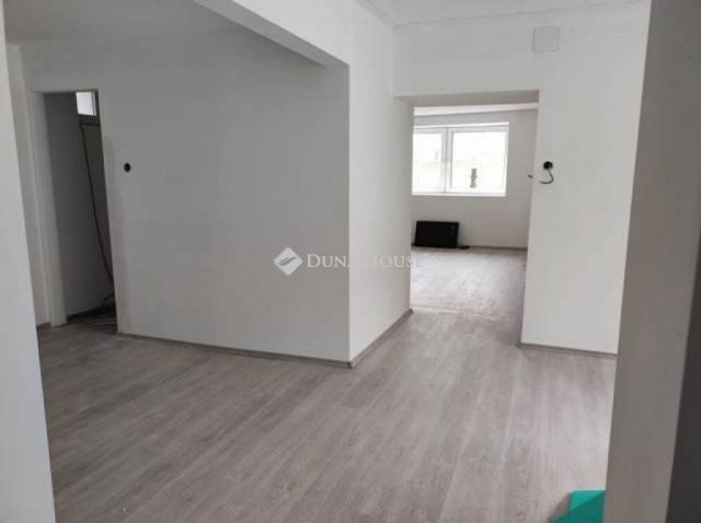 Eladó családi ház, Kányban 32.9 M Ft, 2 szobás