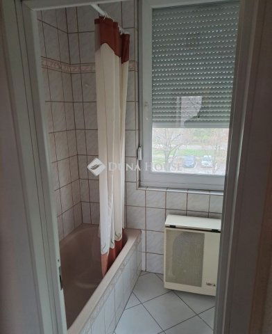 Eladó téglalakás, Budapesten, XXI. kerületben 62.99 M Ft