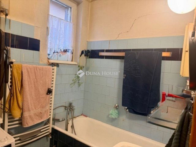 Eladó családi ház, Érden 86.9 M Ft, 4 szobás