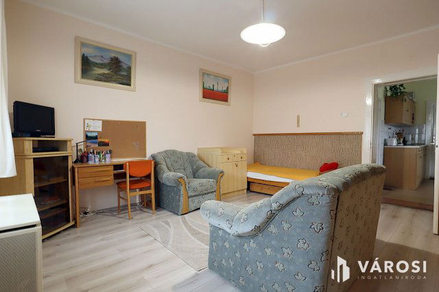 Eladó családi ház, Parádon 65 M Ft, 3 szobás