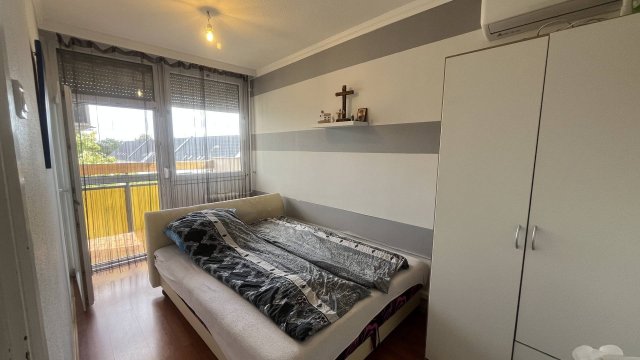 Eladó panellakás, Hajdúszoboszlón, Bányász utcában 49.9 M Ft