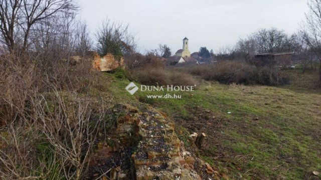Eladó telek, Tóalmáson 27.9 M Ft / költözzbe.hu
