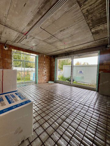 Eladó téglalakás, Balatonlelleén 69.99 M Ft, 2 szobás