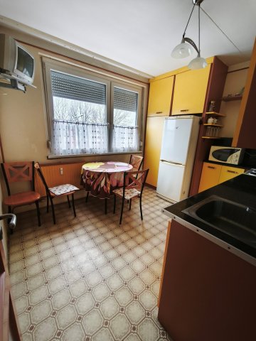 Kiadó téglalakás, albérlet, Nyíregyházán 120 E Ft / hó