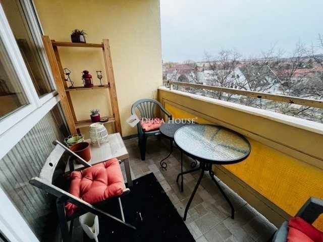 Eladó panellakás, Budapesten, XIV. kerületben 62.5 M Ft, 2 szobás