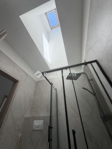 Eladó ikerház, Pécelen 127.9 M Ft, 4 szobás