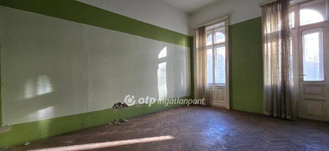 Eladó téglalakás, Budapesten, VII. kerületben 104.9 M Ft