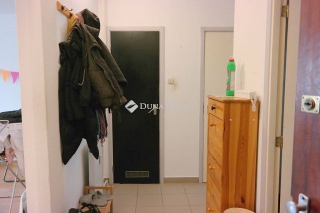 Eladó panellakás, Budapesten, IX. kerületben 80.5 M Ft, 4 szobás