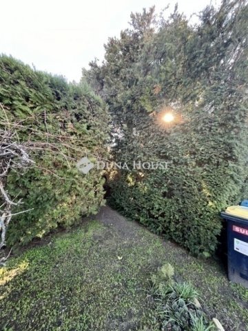 Eladó családi ház, Budapesten, XX. kerületben 84.5 M Ft