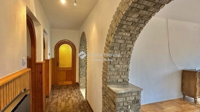 Eladó családi ház, Veresegyházon 139 M Ft, 5 szobás