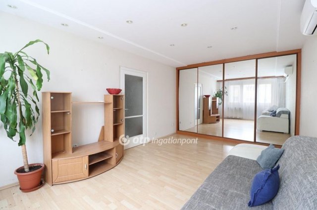 Eladó panellakás, Budapesten, XI. kerületben 75.9 M Ft