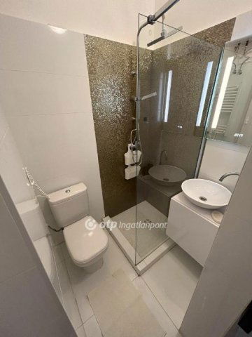 Eladó téglalakás, Budapesten, XIII. kerületben 45.3 M Ft