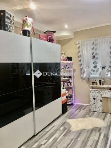 Eladó családi ház, Budapesten, XX. kerületben 49.9 M Ft