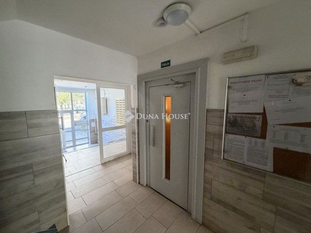 Eladó panellakás, Budapesten, XXI. kerületben 54.9 M Ft