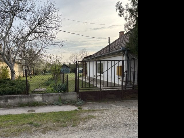 Eladó családi ház, Budapesten, XVII. kerületben 99 M Ft