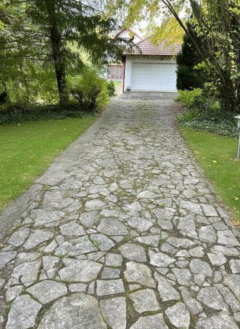 Eladó családi ház, Szigetmonostorban 137.9 M Ft, 4+2 szobás