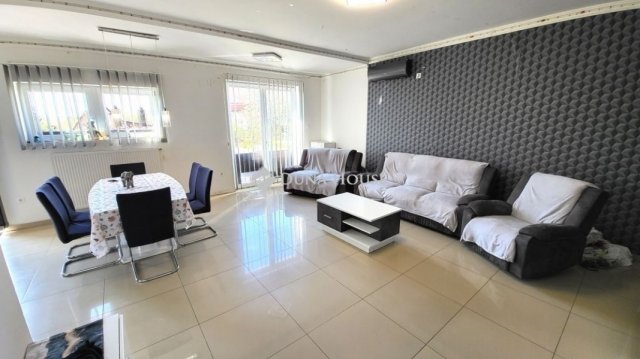 Eladó családi ház, Érden 119.99 M Ft, 4 szobás