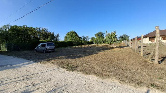 Eladó telek, Dabason 32 M Ft / költözzbe.hu