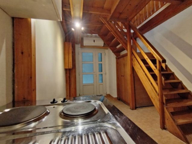 Eladó téglalakás, Budapesten, V. kerületben 39.2 M Ft, 1 szobás