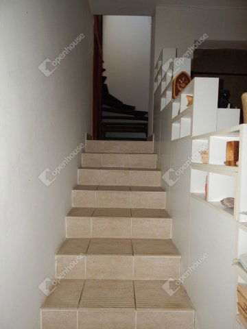 Eladó családi ház, Kaposváron 44.9 M Ft, 5 szobás