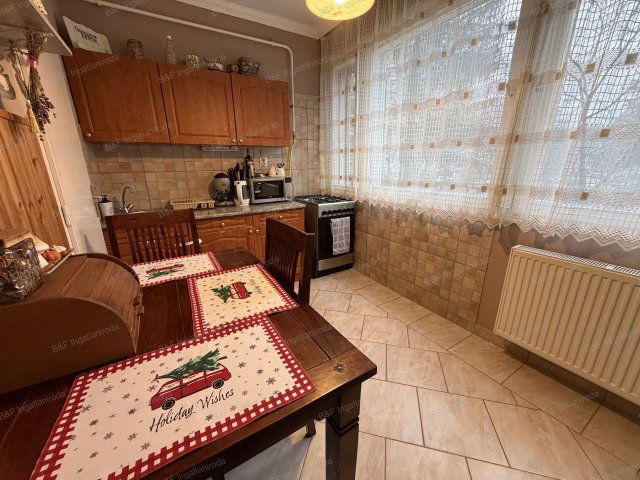 Eladó panellakás, Hajdúszoboszlón 52.9 M Ft, 2 szobás