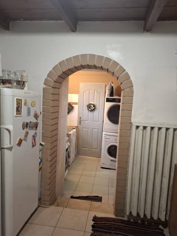 Eladó családi ház, Pilisen 38.9 M Ft, 1 szobás