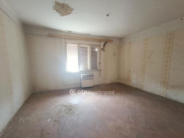 Eladó családi ház, Kisvárdán 18 M Ft, 3 szobás