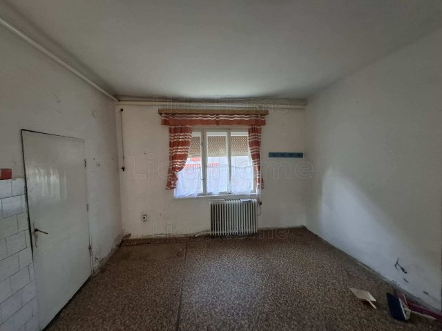 Eladó családi ház, Kemecsén 19.999 M Ft, 2 szobás