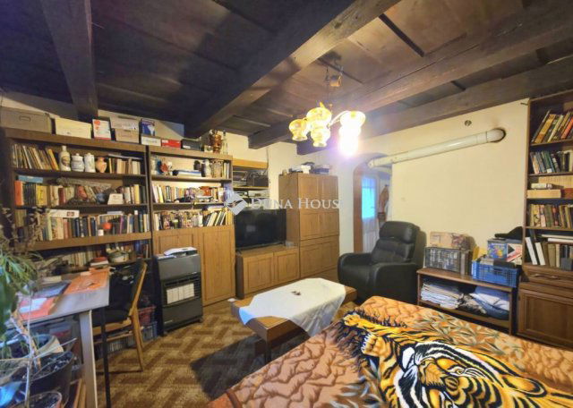 Eladó családi ház, Tápióságon 17 M Ft, 1 szobás