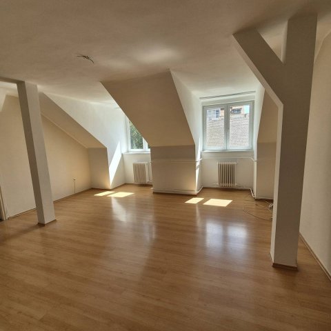 Eladó téglalakás, Miskolcon 61.9 M Ft, 4 szobás