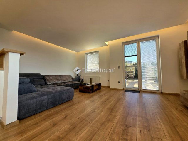 Eladó ikerház, Sopronban, Potzmann utcában 167 M Ft, 5 szobás