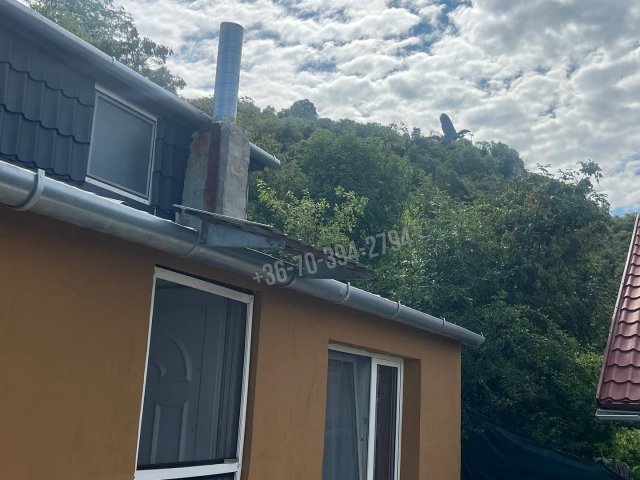 Eladó nyaraló, Tatabányán 27.5 M Ft, 2+2 szobás