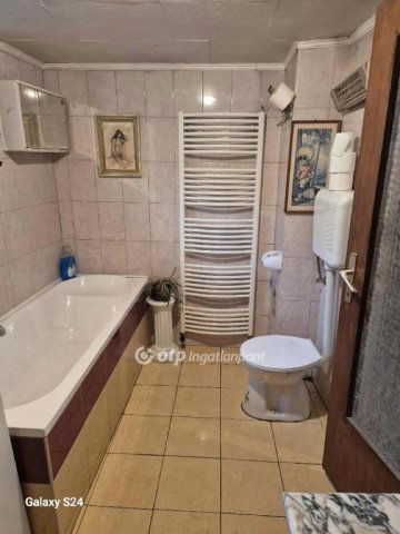 Eladó mezogazdasagi ingatlan, Székelyszabaron 9.9 M Ft, 3 szobás