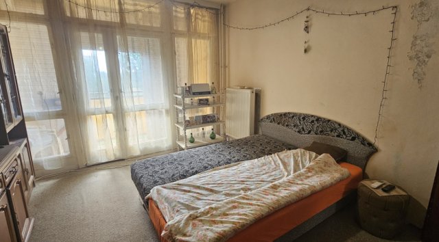 Eladó panellakás, Beremenden 20 M Ft, 3 szobás