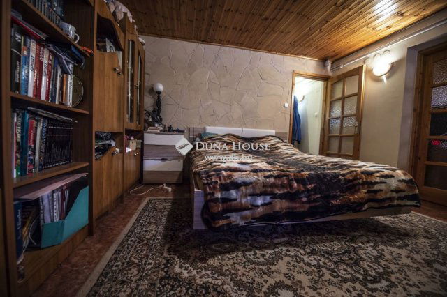 Eladó családi ház, Érden 169 M Ft, 3+4 szobás