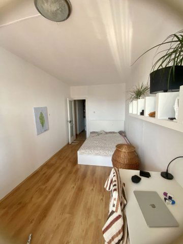 Kiadó panellakás, albérlet, Debrecenben 240 E Ft / hó, 3 szobás