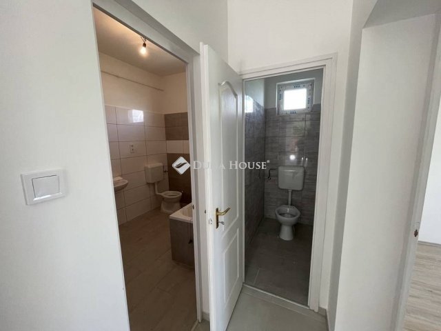 Eladó ikerház, Inárcson 89 M Ft, 4 szobás / költözzbe.hu