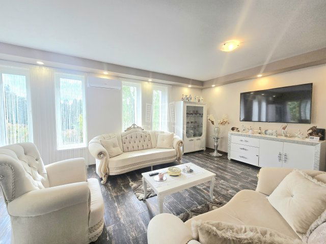 Eladó családi ház, Kispálin 110 M Ft, 4 szobás