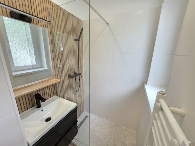 Kiadó sorház, albérlet, Debrecenben 550 E Ft / hó, 4 szobás