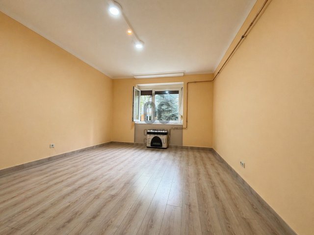 Eladó téglalakás, Budapesten, XXI. kerületben 44.2 M Ft