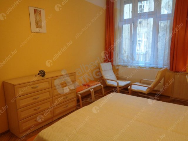 Kiadó téglalakás, albérlet, IX. kerületben, Üllői úton