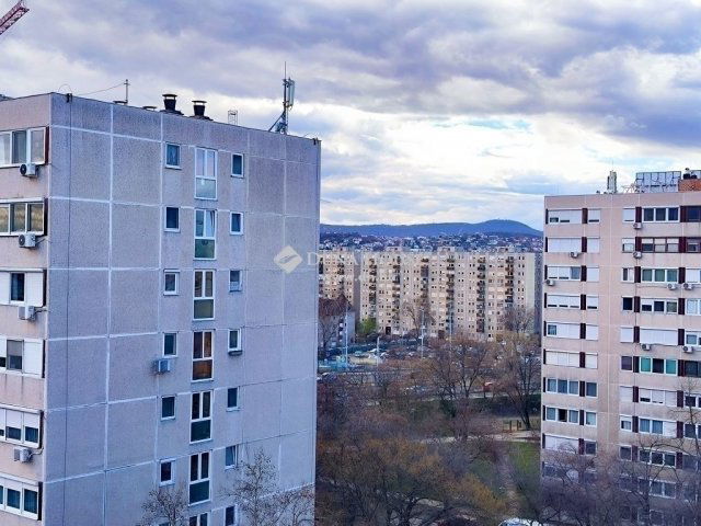 Eladó téglalakás, Budapesten, XIII. kerületben 55.9 M Ft