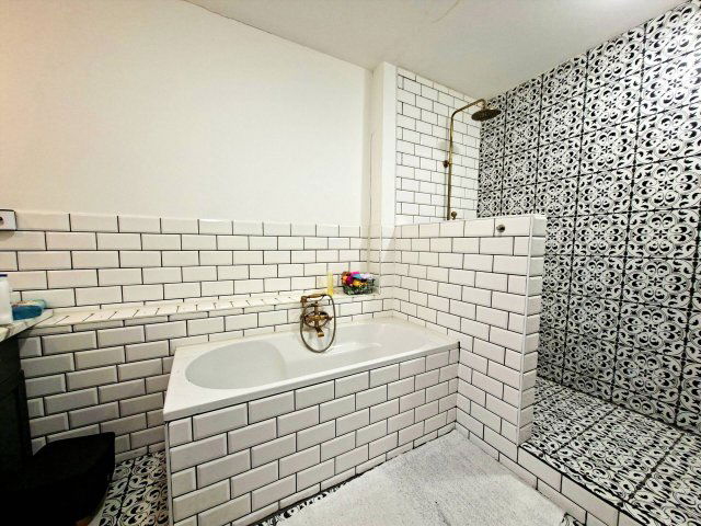 Eladó családi ház, Budapesten, XVI. kerületben 229 M Ft