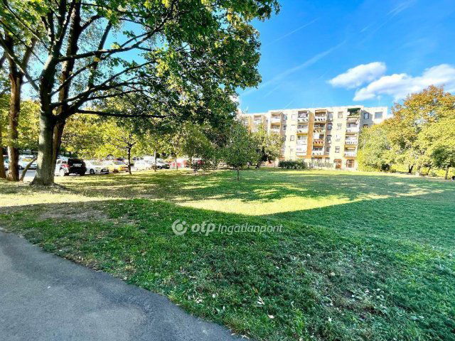 Eladó téglalakás, Budapesten, XVI. kerületben 64 M Ft