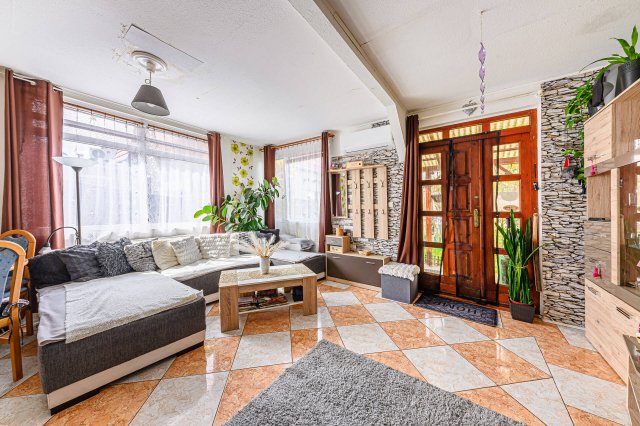 Eladó családi ház, Budapesten, XX. kerületben 72.9 M Ft