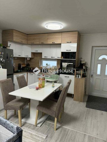 Eladó családi ház, Bucsán 23 M Ft, 3 szobás