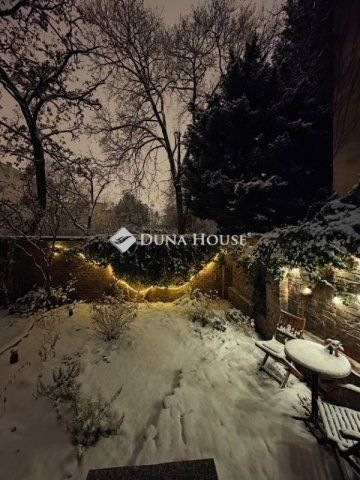 Eladó téglalakás, Budapesten, III. kerületben 99.9 M Ft