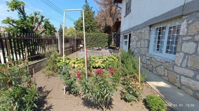 Eladó családi ház, Érden 140 M Ft, 5 szobás
